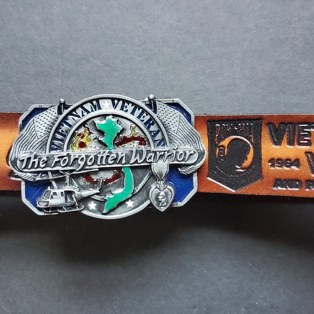 VIETNAM VETERAN Genuine Leather Cowhide Belt & Vietnam Veteran Epoxy Buckle